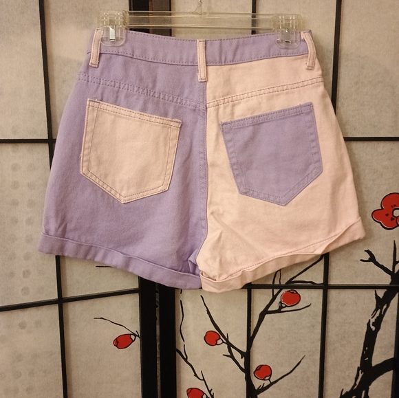 🆕 MY MELODY & KUROMI Jeans Shorts Size 1 - Picture 4 of 7